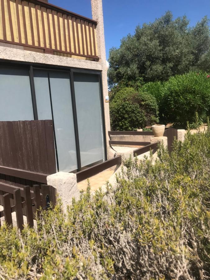 Studio 2 adultes 2 enfants Sanary sur Mer à 800m de la mer Extérieur photo